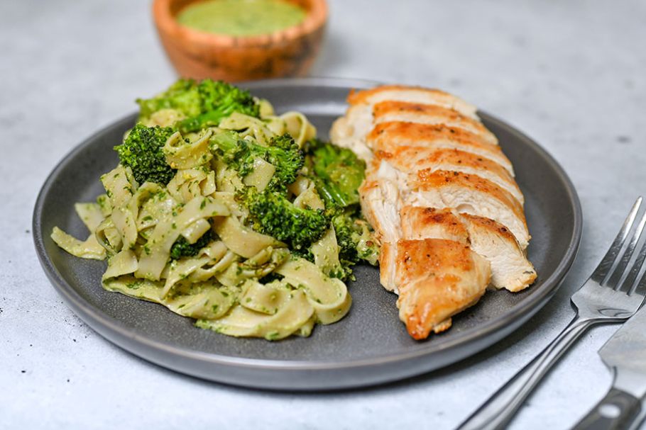 Broccoli & Chicken with Gluten free pasta and Dairy Free Pesto Cream Sauce